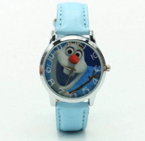 https://hidzo.nl/storage/cache/147/7730fb0ba046248546f28a653c56b92d/Frozen%20-%20Olaf%20Horloge%20-%20Blauw.jpg