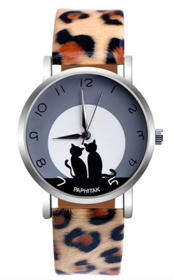 https://hidzo.nl/storage/cache/258/f4367631b324b3098e5c0b98f80fd290/Hidzo%20Horloge%20Paphitak%20Katten%20-%20ø%2037%20mm%20-%20Panterkleur%20-%20Kunstleer.webp