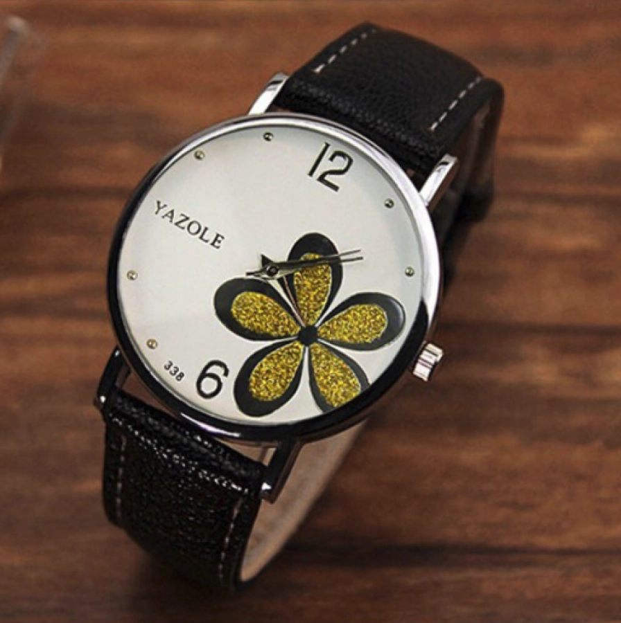 https://hidzo.nl/storage/cache/2913/5138e5b83b6a488ca783d2ce714ba5c0/HIDZO-HORLOGE-YAZOLE-BLOEM-ZWART-WIT-GOUD-KUNSTLEER.webp