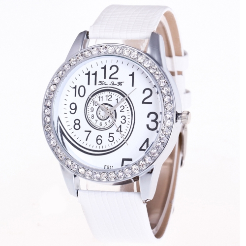 https://hidzo.nl/storage/cache/2922/c368e6ef8bc9572ccbf9ce88fd5b26bf/HIDZO-HORLOGE-SPIRAAL-MET-DIAMANTJES-WIT-KUNSTLEER.jpg