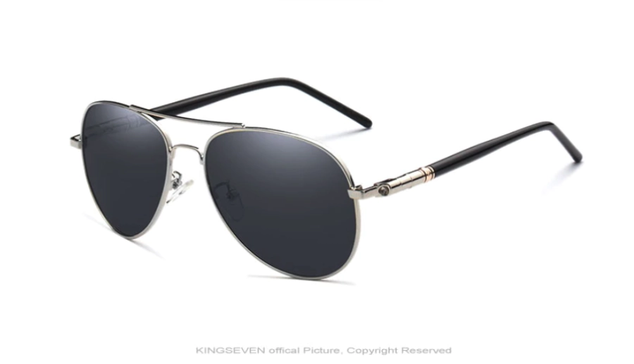 https://hidzo.nl/storage/cache/3066/419c3110279a6b3c6290d52076228e0c/Kingseven-Aviator-Zonnebril-UV400-Gepolariseerd-Zilverkleurig-Blackstar-K709.webp