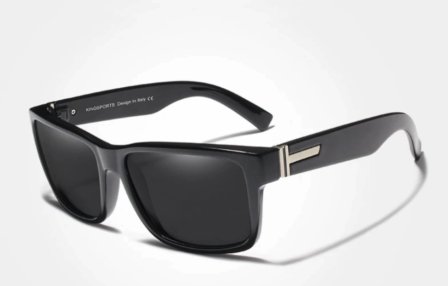 https://hidzo.nl/storage/cache/3098/eea49abc4abd8258af1945b58f445d66/Kingseven-Wayfarer-Zonnebril-UV400-Gepolariseerd-Zwart-Blackstar-Z1901.webp