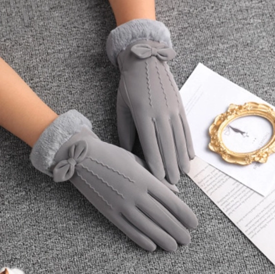 https://hidzo.nl/storage/cache/5537/d04f366d51c0ecf701a2ee65a9553f25/Handschoen%2019.webp